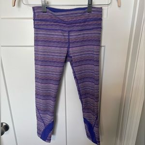 Purple patterned Lululemon cropped leggings